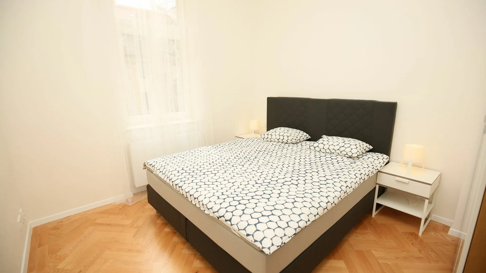 Apartment Prague Park Residence Karlin