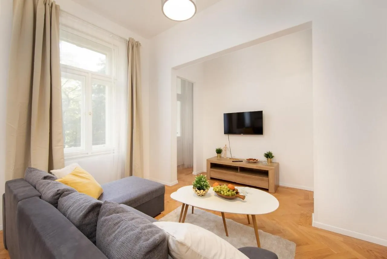 Prague Park Residence Karlin Apartman